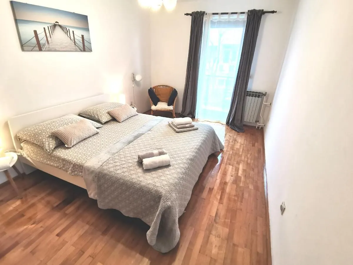 Holiday House Casa Maria Ровинь Дом отдыха